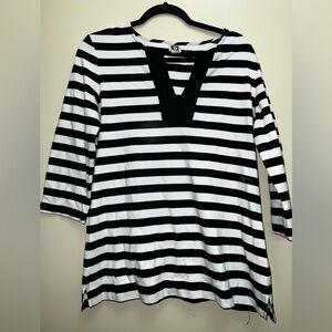 Striped Black and White Women's Top large Anne Klein